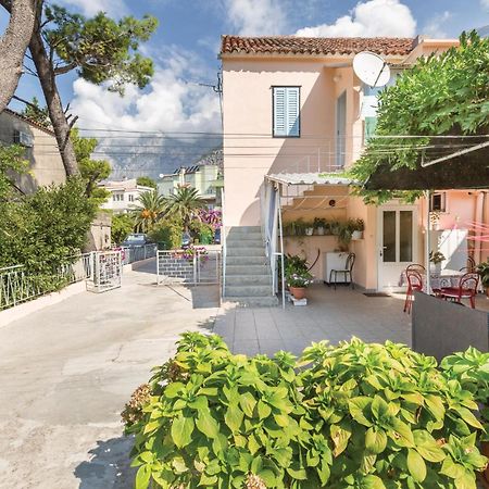 Awesome Apartment In Makarska With Kitchen المظهر الخارجي الصورة